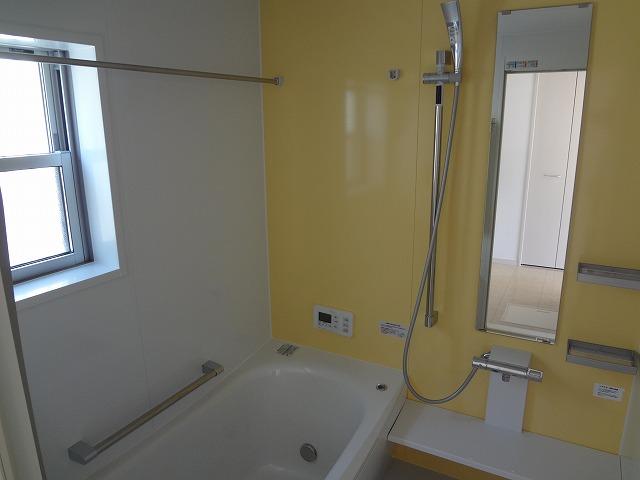 Bathroom. Bathing cute! It is full of bright atmosphere!