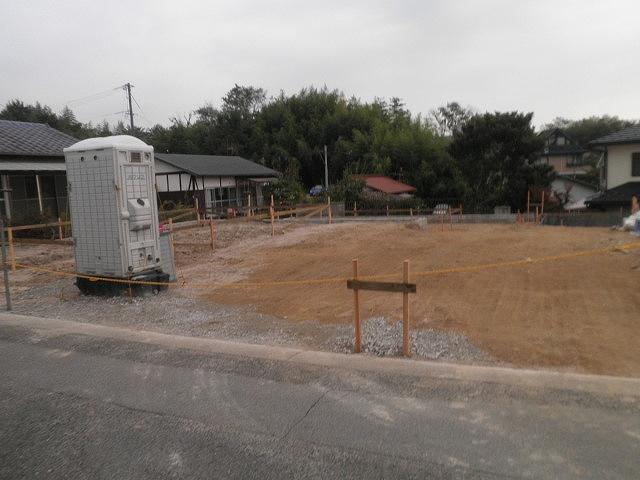 Local appearance photo. Local (11 May 2013) Shooting