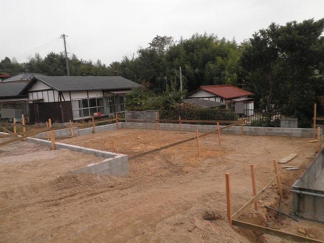 Local appearance photo. Local (11 May 2013) Shooting