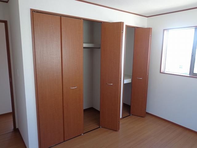 Receipt. Local (10 May 2013) Shooting