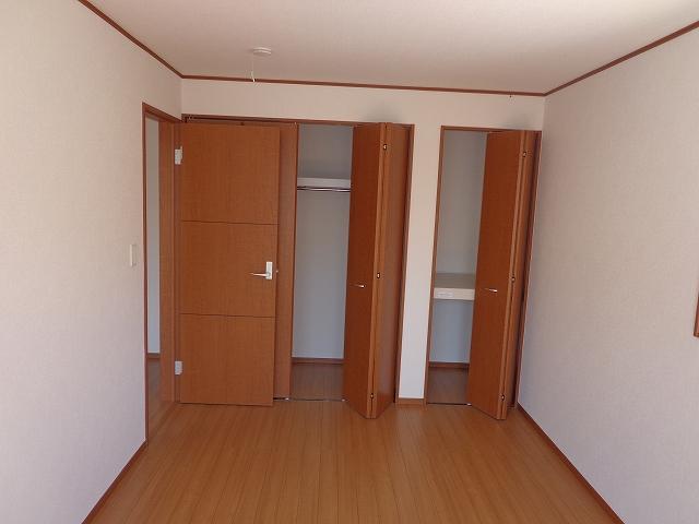 Receipt. Local (10 May 2013) Shooting