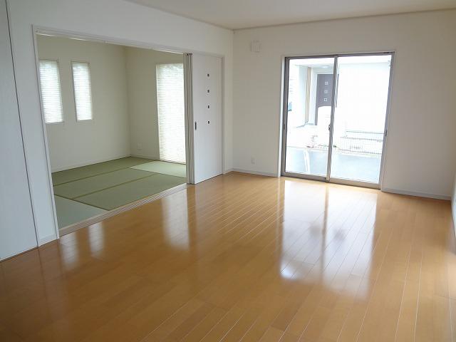 Living. Large living family members gather! 