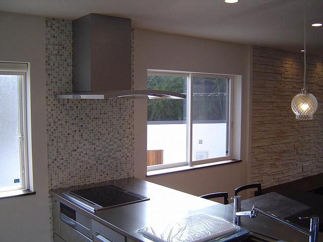 Kitchen. Indoor (11 May 2013) Shooting