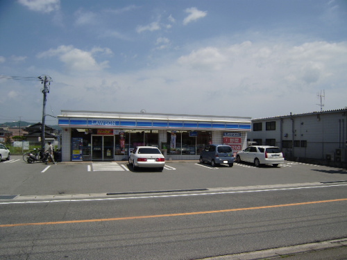 Convenience store. 177m until Lawson Higashi-Hiroshima Saijo Higashiten (convenience store)