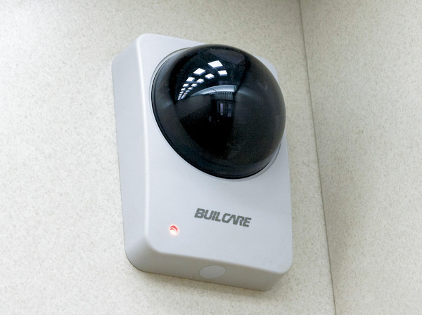 Security.  [Elevator internal] Also firmly monitor the video in the elevator inside the elevator's even in the case of emergency. (Same specifications)