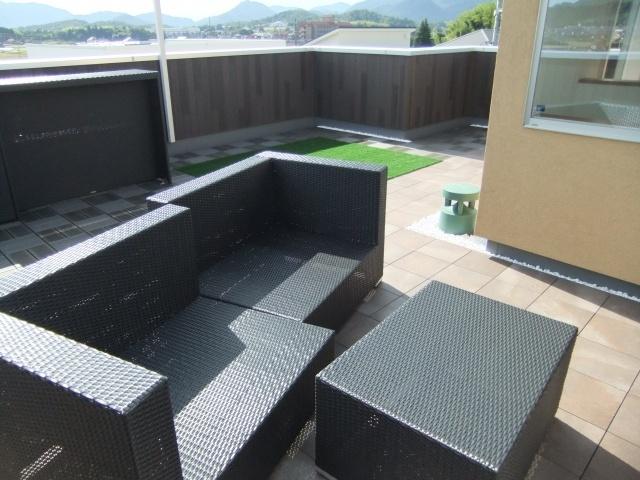 Same specifications photos (appearance)