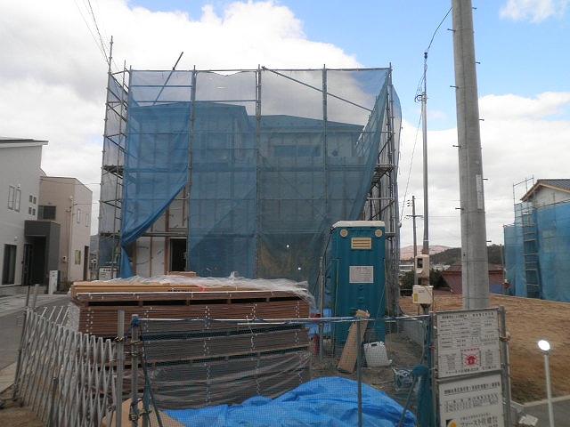 Local appearance photo. Local (12 May 2013) Shooting