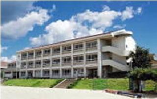 Primary school. 1478m to Higashi-Hiroshima City Museum of Saijo Elementary School