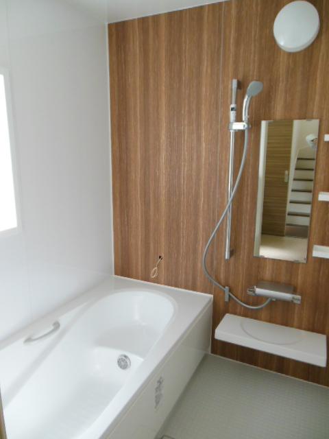 Bathroom. Indoor (June 2013) Shooting