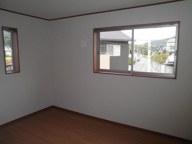 Non-living room. Indoor (10 May 2013) Shooting