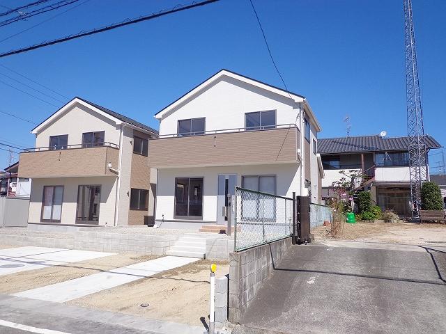 Local appearance photo. Local (10 May 2013) Shooting