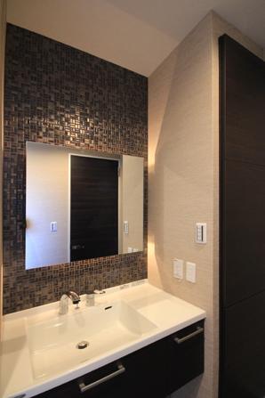 Prices are denoted in that surprising, Ask me for furniture, such as photos ・ Sale price home appliances with. A person such as the high interior of high-quality furniture is surprised at the price of also attached would not a few. here, Specially select furniture for the mansion ・ Let me introduce the consumer electronics. <Attached furniture ・ Home Appliances List> ■ Dining table  ■ 4 chairs  ■ sofa  ■ Center table  ■ Lag  ■ Queen bed  ■ Night table  ■ TV four wall mounting lighting and curtains, of course, These furniture ・ Because consumer electronics also attached to being sale, It is no exaggeration to say that as soon as possible to start a new life. further, These furniture ・ In addition to consumer electronics, Reduction of utility costs can be expected because the IH cooking heater & Eco Cute is all-electric housing provided. Also, The down lights in the mansion, Adopt a high degree of attention "LED lighting". On top energy-saving and long life, So also it has the dimming function, It is possible to arrange freely light to produce a space. In addition to, Here the idea of ​​design as not be referral is clogged in this mansion. High-grade mansion that was just stuck on the performance in design. The height of the quality is quite impressive. Details on how you consider the newly built single-family, Certainly once, I want you to try to touch the house that the company create. It surely should be able to expand the possibility of making your home. 