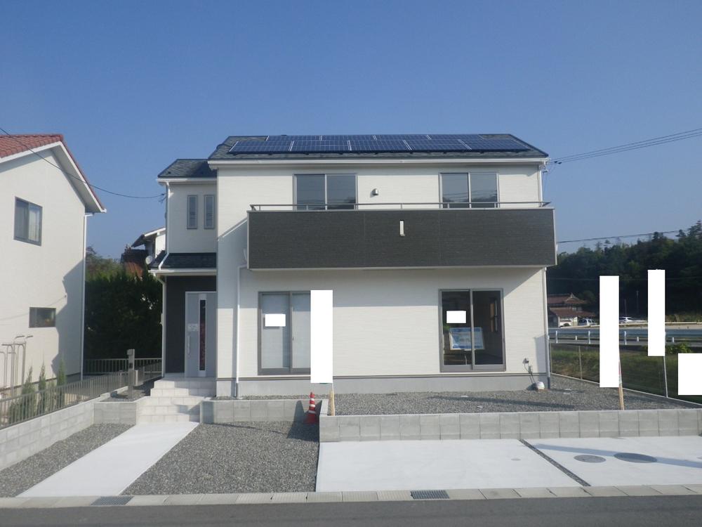 Local appearance photo. Local (11 May 2013) Shooting