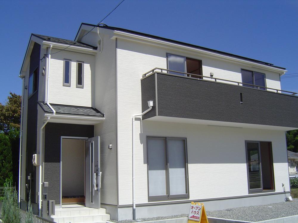 Local appearance photo. The appearance of the bright atmosphere in chic! Can you hit yang! 