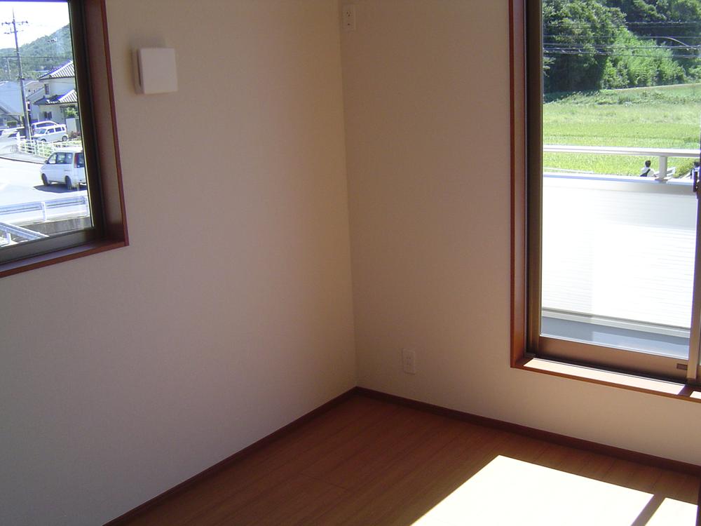 Other introspection. Sunny room! 