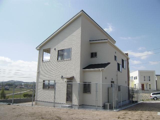 Local appearance photo