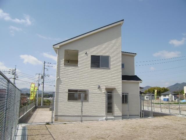 Local appearance photo