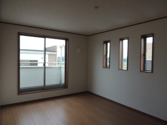 Non-living room. Second floor Western-style room