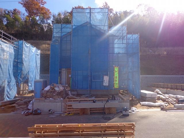 Local appearance photo. Local (12 May 2013) Shooting