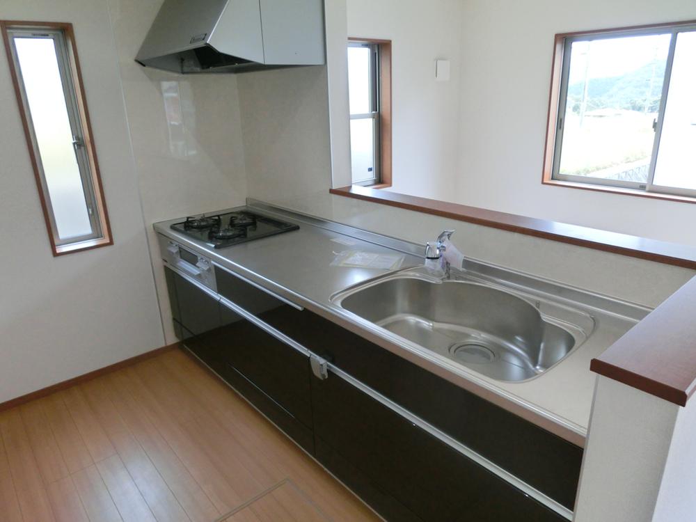 Kitchen. (September 2013) Shooting