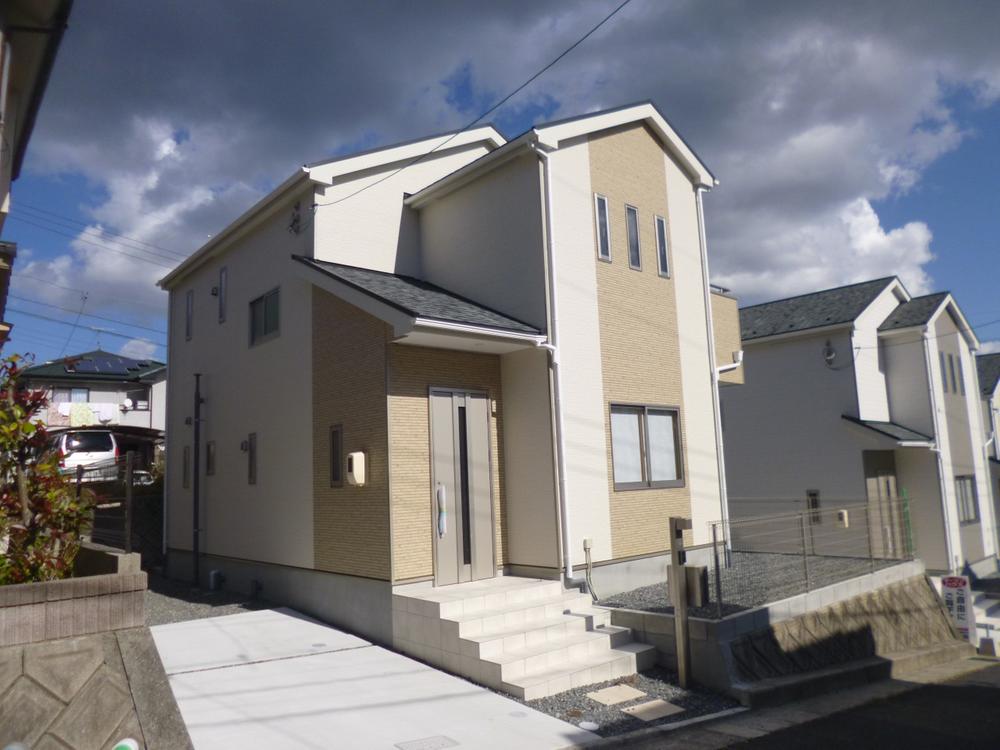 Local appearance photo. (September 2013) Shooting