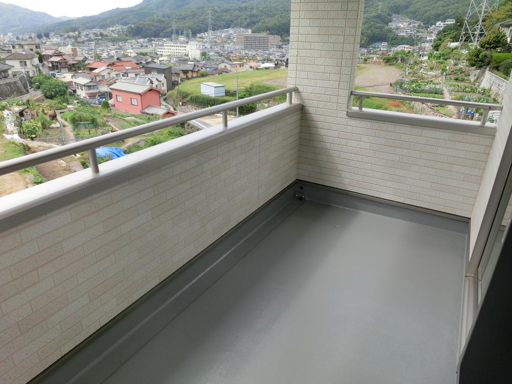 Balcony. (September 2013) Shooting