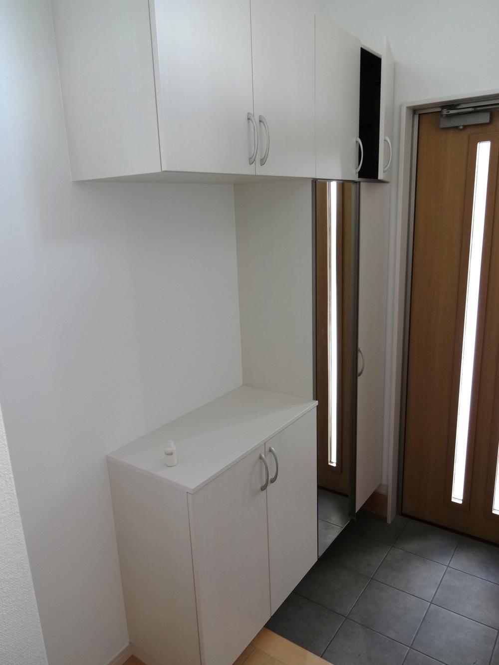 Entrance. Indoor (10 May 2013) Shooting