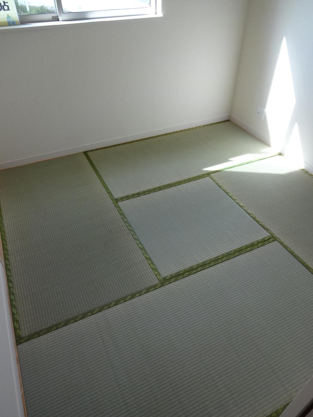 Non-living room. Indoor (10 May 2013) Shooting