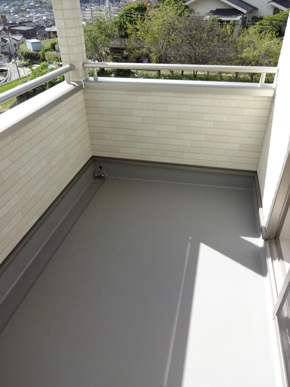 Balcony. Local (10 May 2013) Shooting