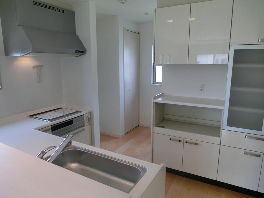 Kitchen. (September 2013) Shooting