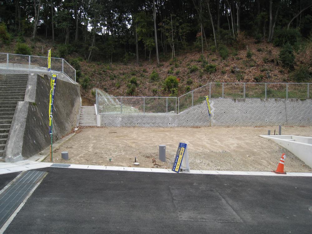 Local appearance photo. Local (12 May 2013) Shooting