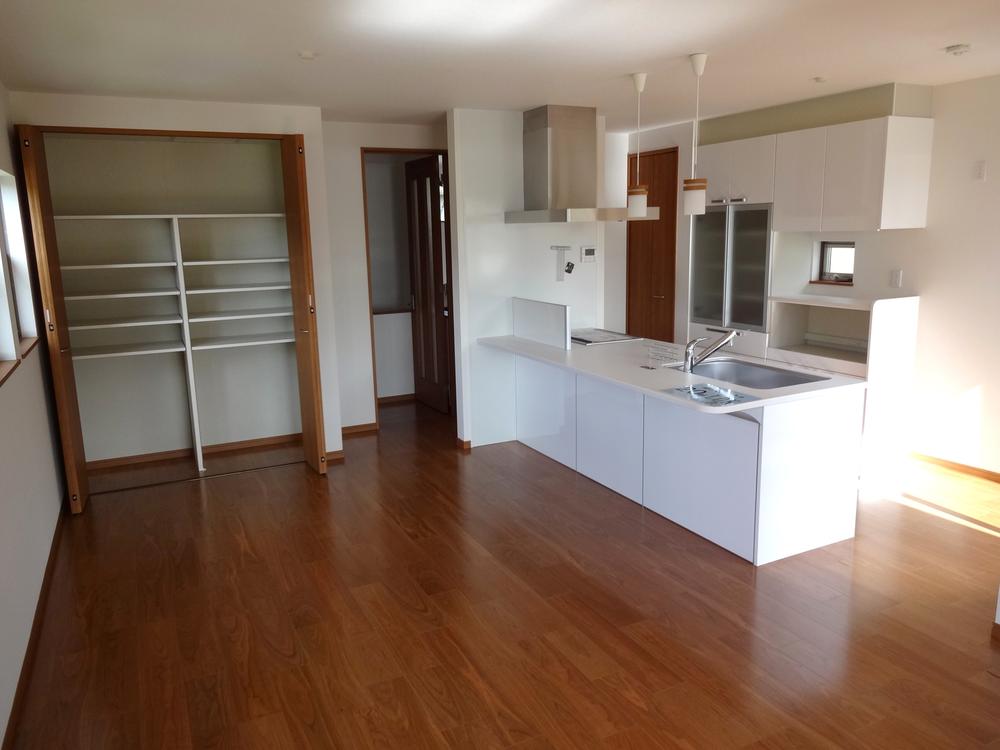 Living. Indoor (10 May 2013) Shooting Second floor LDK20 Pledge