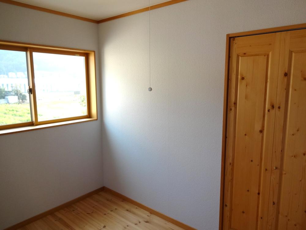 Non-living room. Indoor (11 May 2013) Shooting