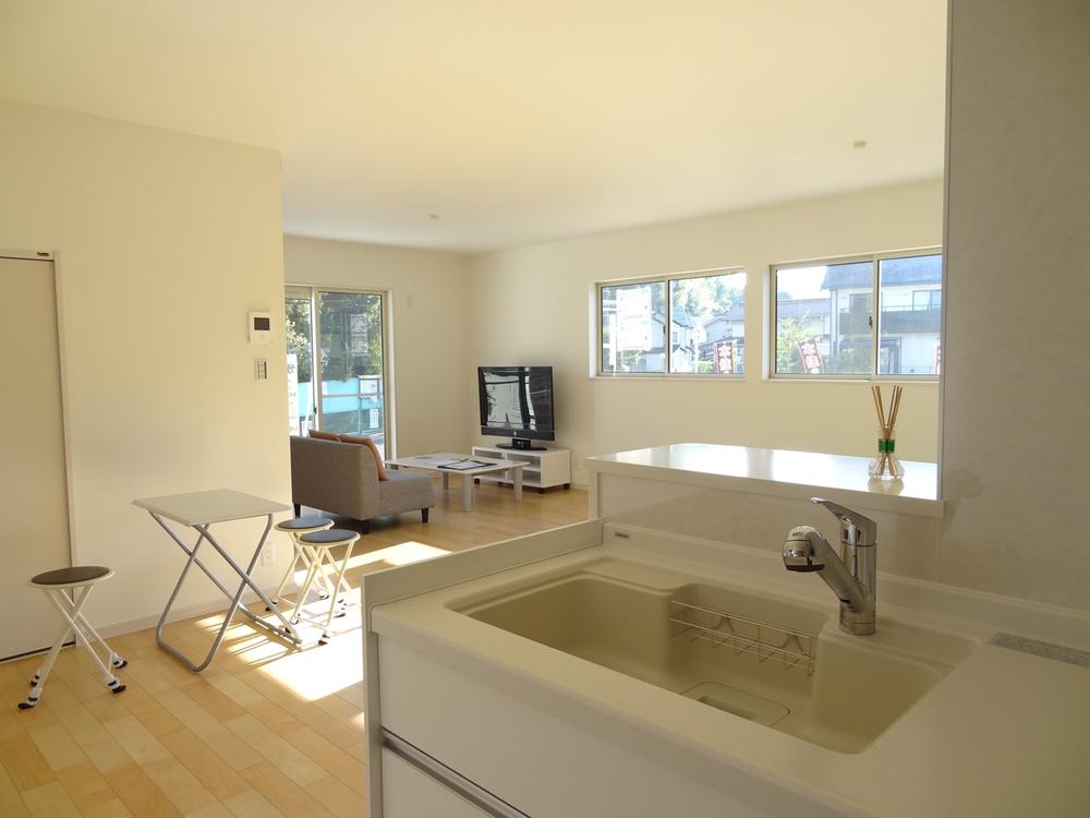 Kitchen. Face-to-face kitchen overlooking the living room