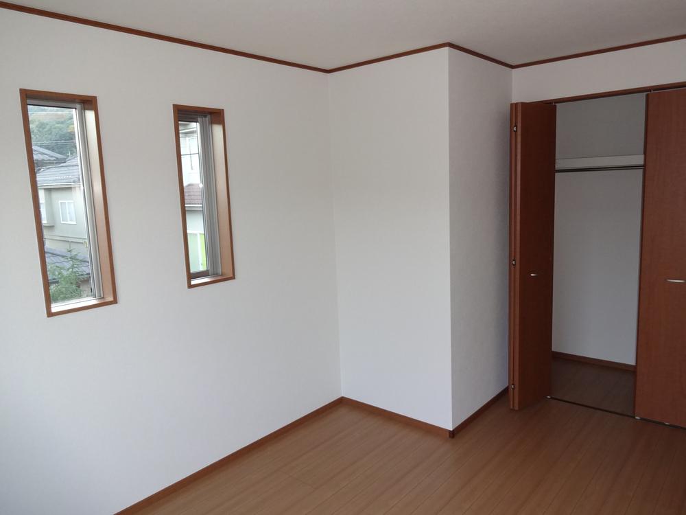 Non-living room. Indoor (11 May 2013) Shooting