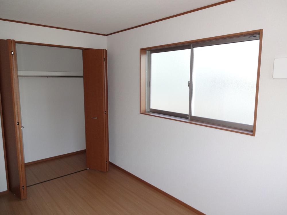 Non-living room. Indoor (11 May 2013) Shooting