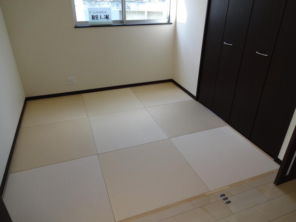 Non-living room. Indoor (10 May 2013) Shooting