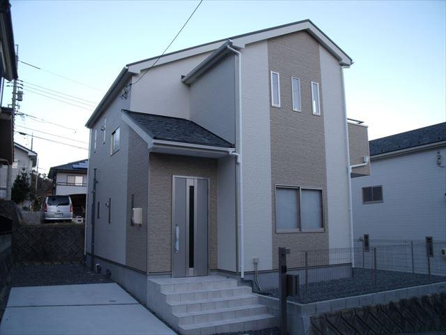 Local appearance photo. NO.1