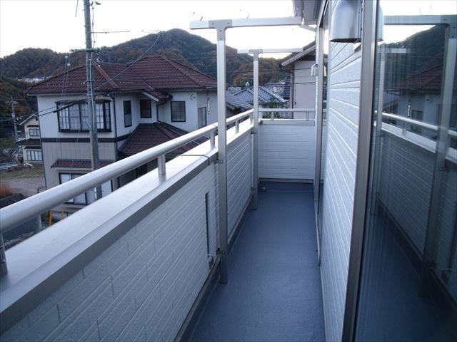 Balcony. NO.2