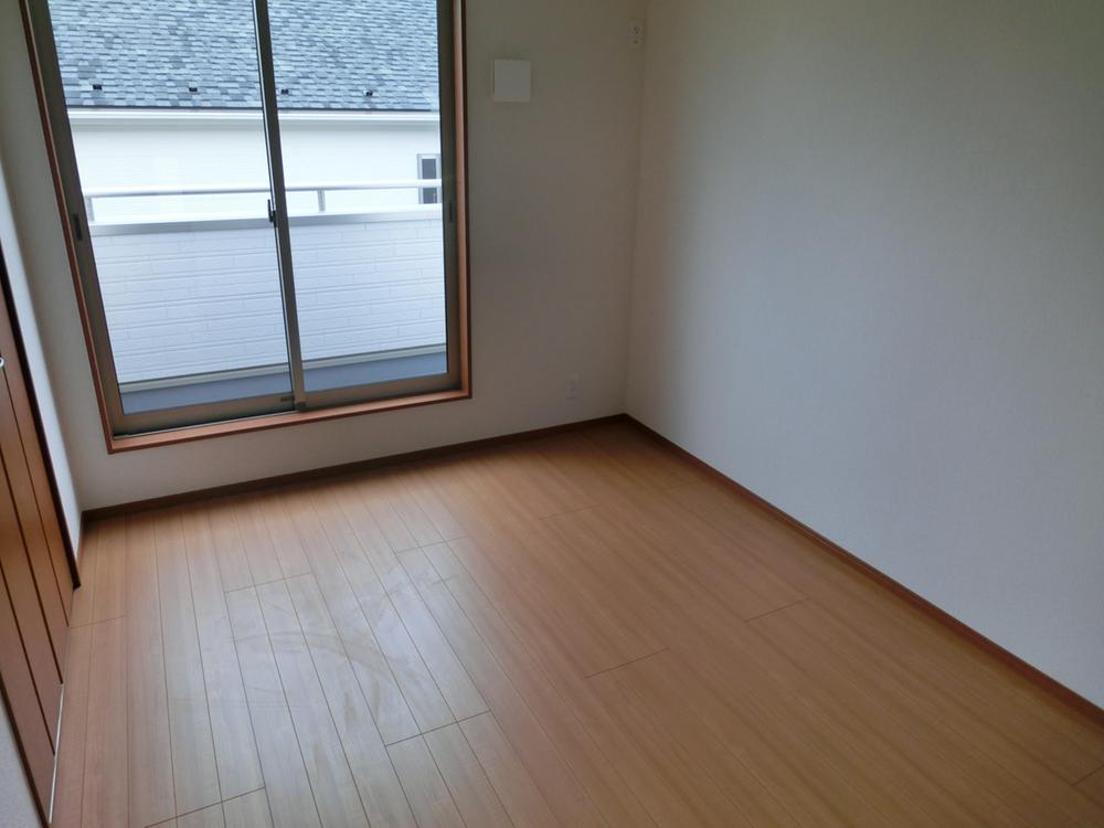 Non-living room. (September 2013) Shooting