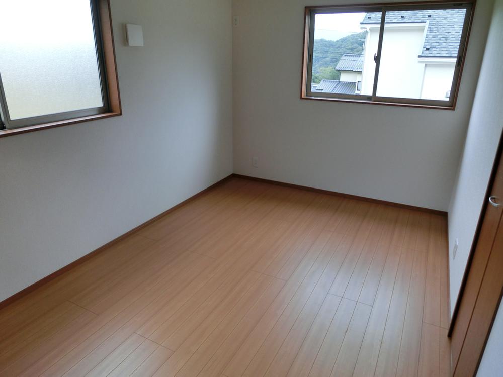 Non-living room. (September 2013) Shooting