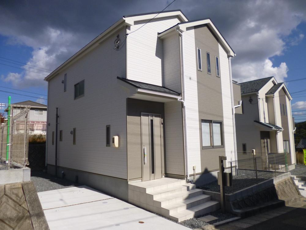 Local appearance photo. (September 2013) Shooting