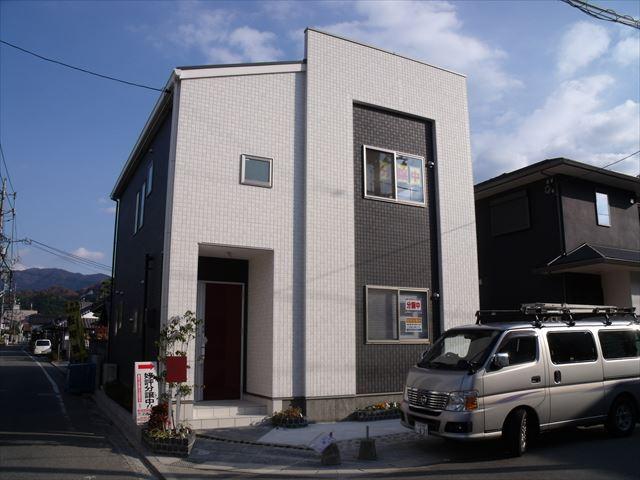 Local photos, including front road