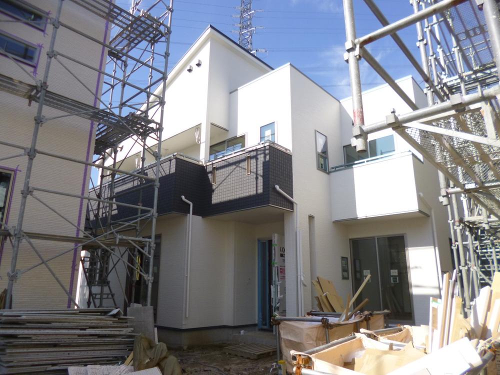 Local appearance photo. (October 2013) Shooting