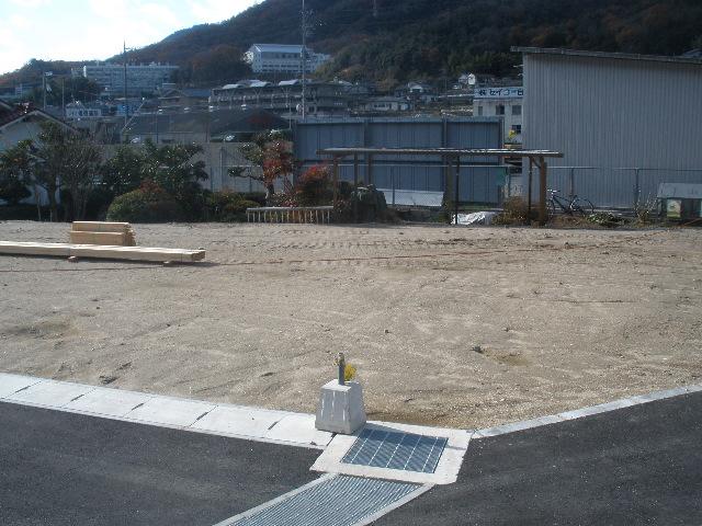 Local appearance photo. We are building from now. 