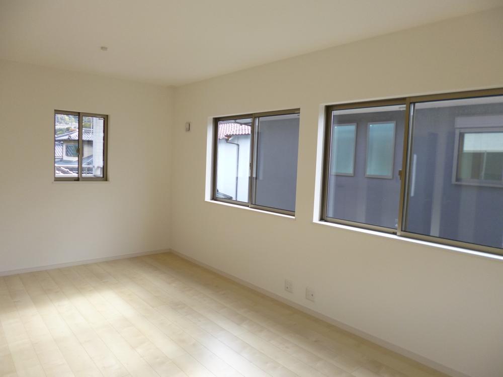 Non-living room. (November 2013) Shooting