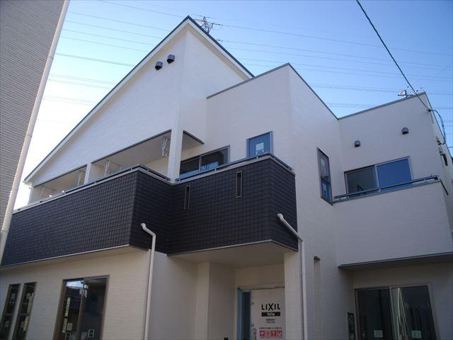 Local appearance photo. NO.4