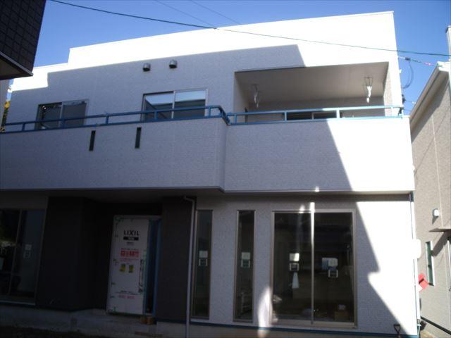 Local appearance photo. NO.3