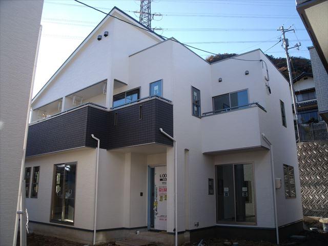 Local appearance photo. NO.4