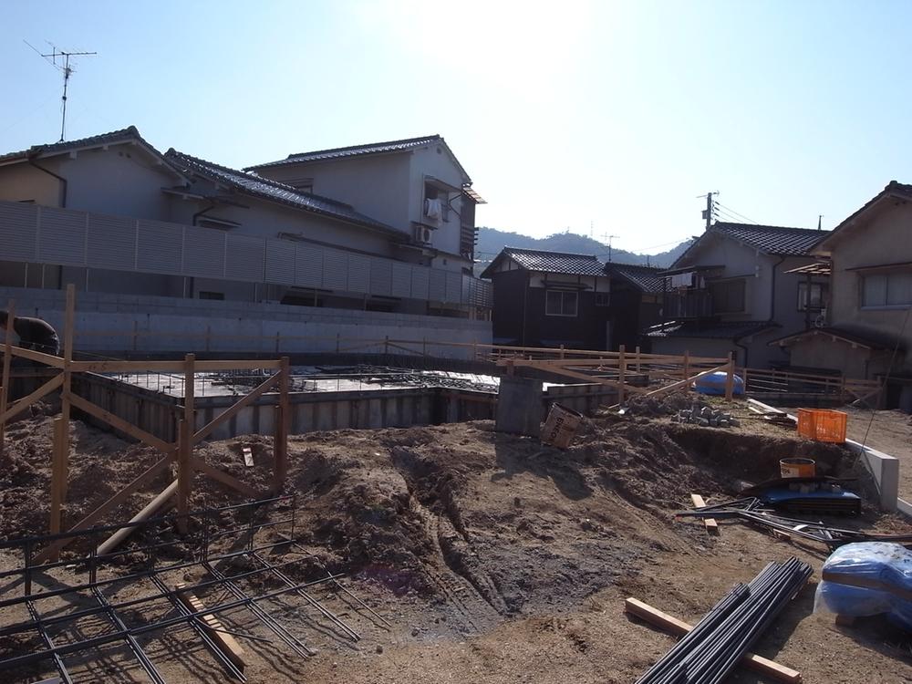 Local appearance photo. Local (10 May 2013) Shooting